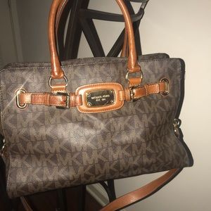 ✨Michael Kors tote ✨